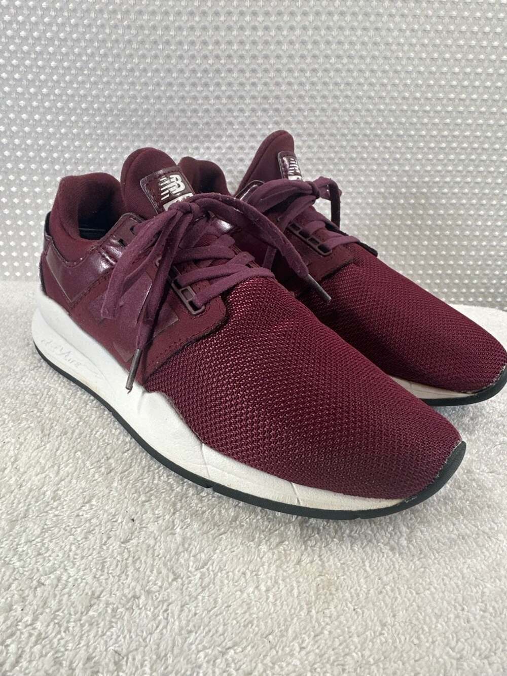 New Balance 247 Burgundy Women's Sneakers Size 8 WS247UA